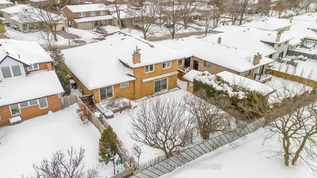 Additional image 26 of 24 Winsland Dr