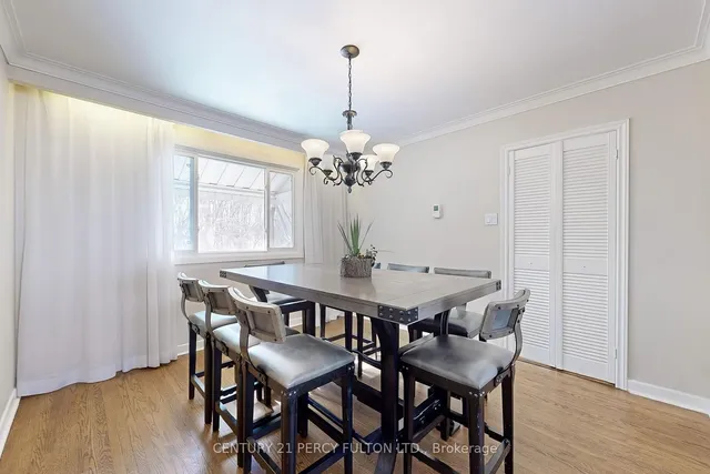 Additional image 10 of 3284 Lonefeather Cres