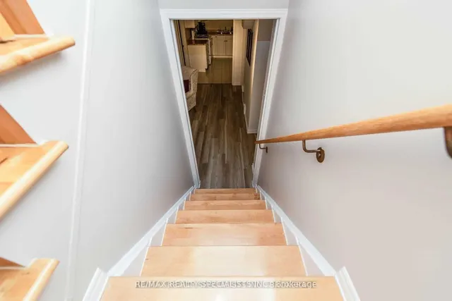 Additional image 13 of 14 Arjay Tr