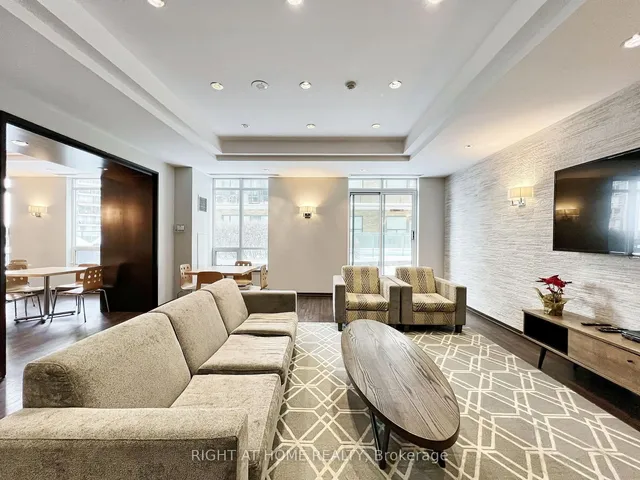 Additional image 30 of 212 Eglinton Ave Unit 502