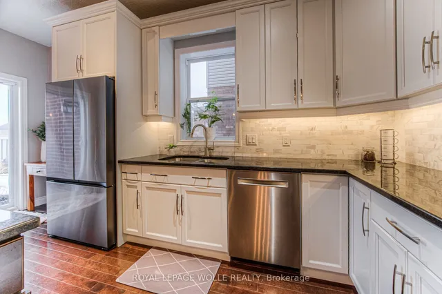 Additional image 12 of 42 William Lewis St