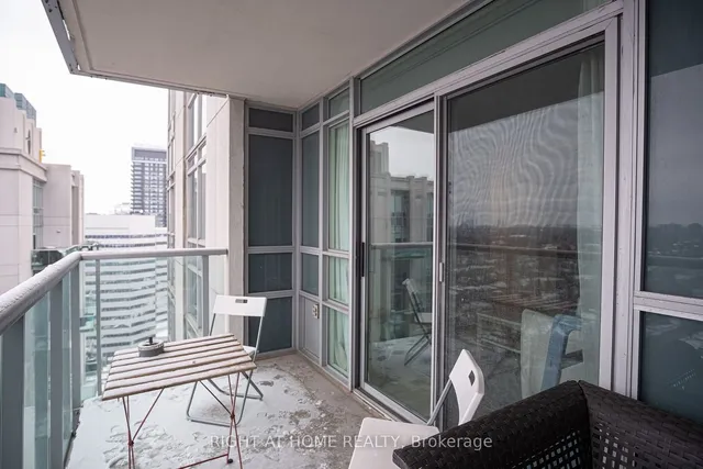 Additional image 31 of 16 Harrison Garden Blvd Unit 2402