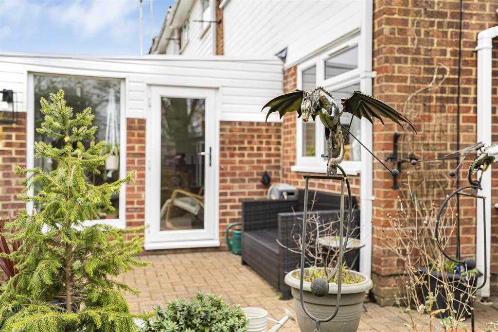 Additional image 18 of Tukes Way, Saffron Walden