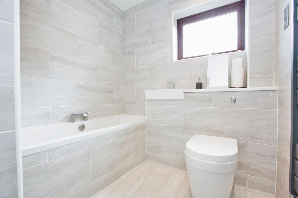 Additional image 11 of Ilchester Road, Yeovil