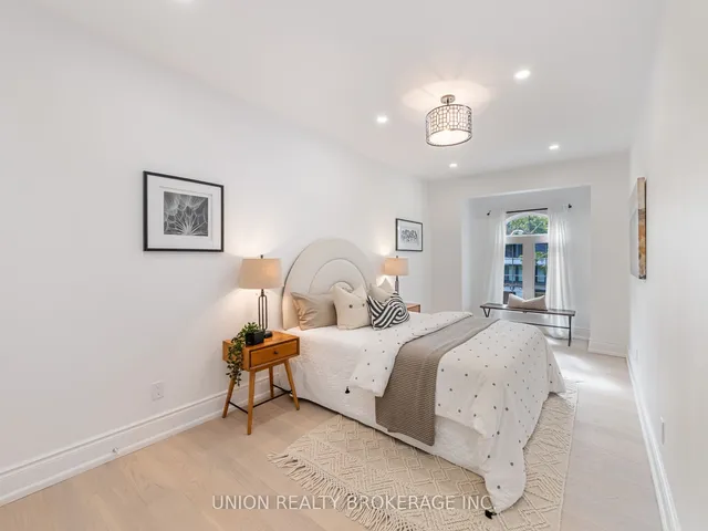 Additional image 36 of 42 Fishleigh Dr