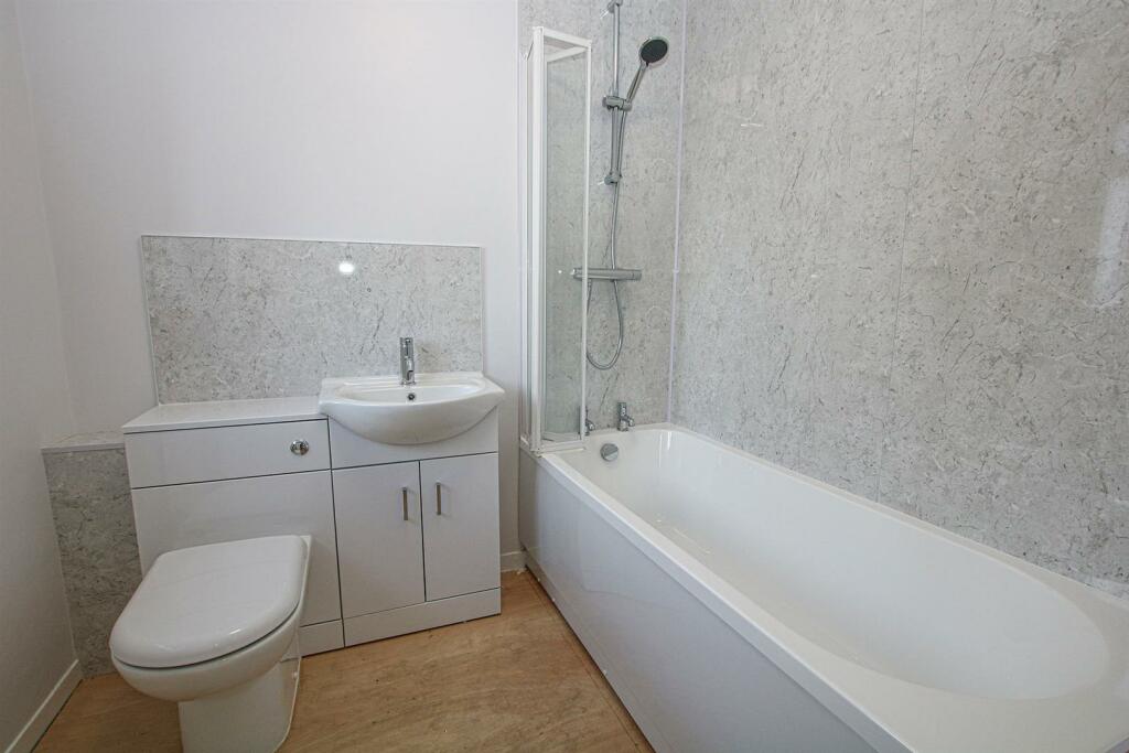 Additional image 11 of Tharp Way, Chippenham, Ely