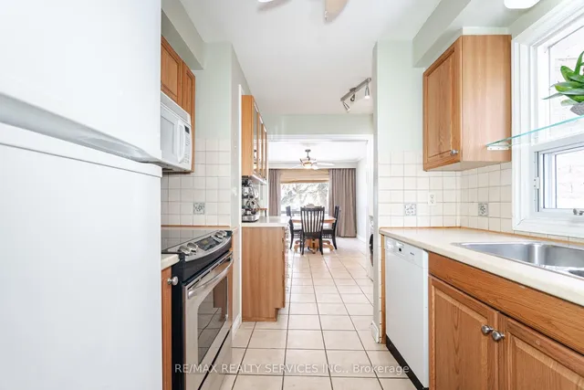 Additional image 7 of 21 Camberley Cres