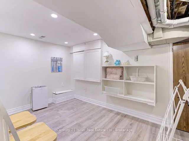 Additional image 30 of 11 Park Ave