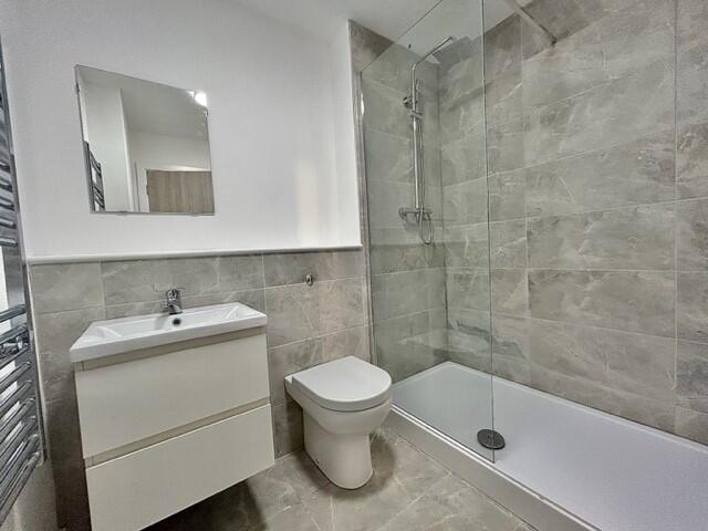 Additional image 10 of Richmond Road, Cardiff(City), CF24