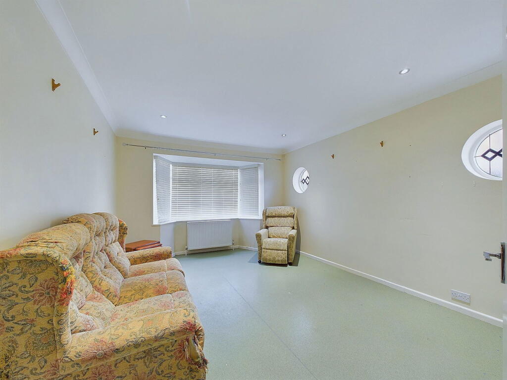 Additional image 10 of Alford Close, Offington, Worthing BN14 9BE