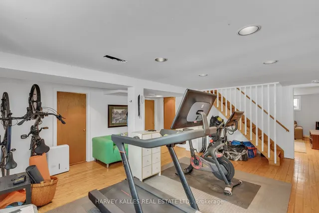 Additional image 25 of 224 Poyntz Ave