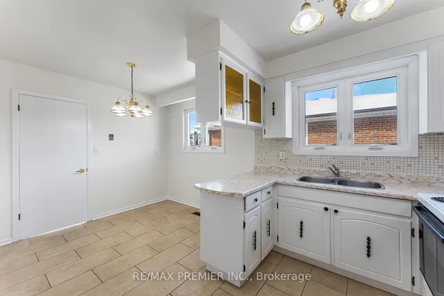 Additional image 5 of 96 Cabana Dr