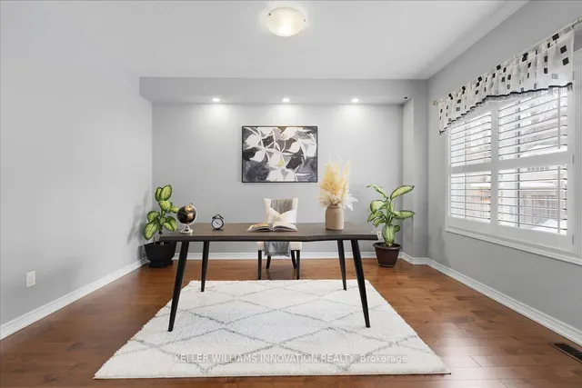 Additional image 17 of 11 Redtail St