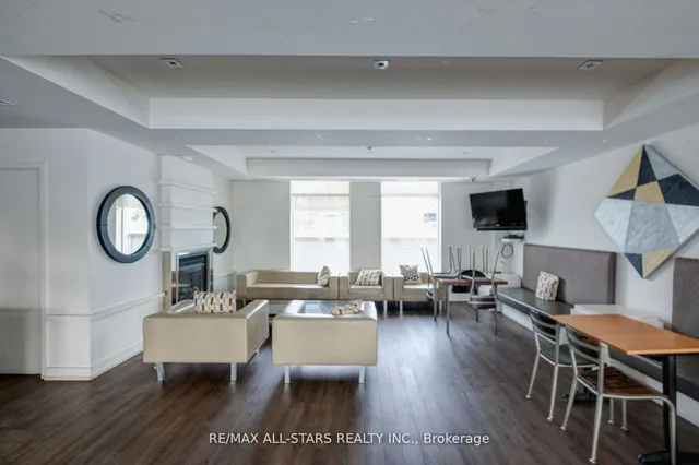 Additional image 19 of 230 King St Unit 621