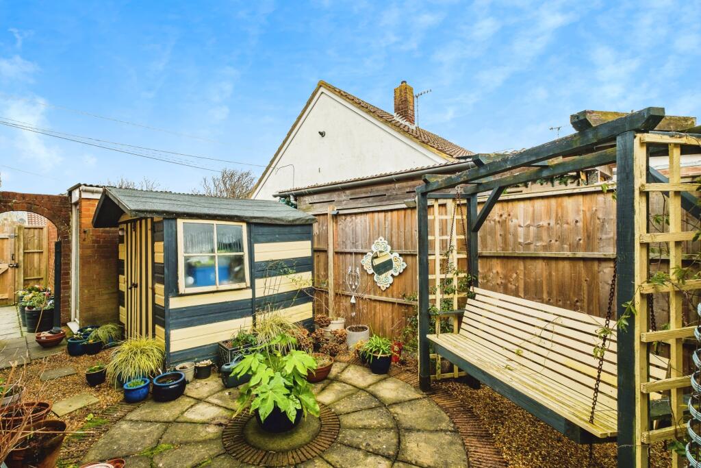 Additional image 16 of Silverdale Drive, Lancing, BN15