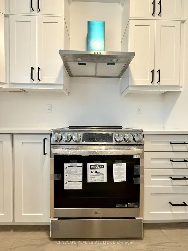 Additional image 12 of 1358 Lily Cres