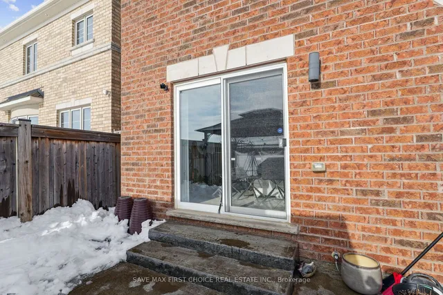 Additional image 31 of 70 Masken Circ