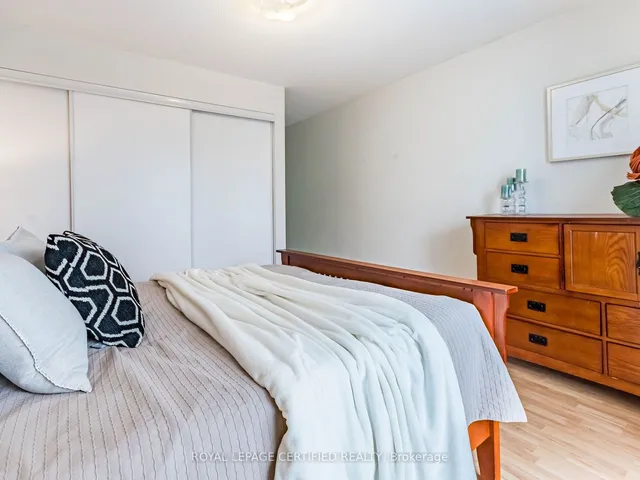 Additional image 23 of 55 Cedarcroft Blvd Unit 6