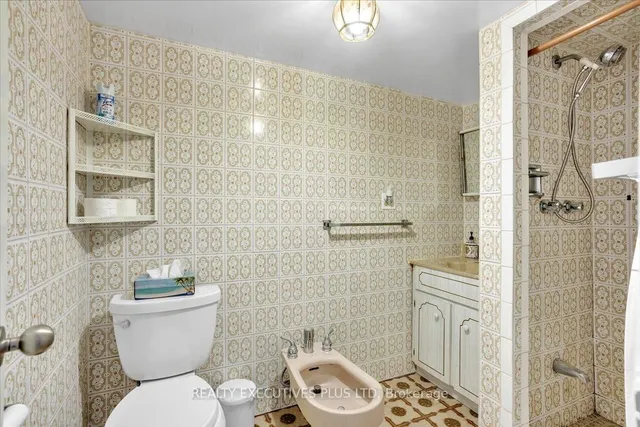 Additional image 31 of 30 Venn Cres