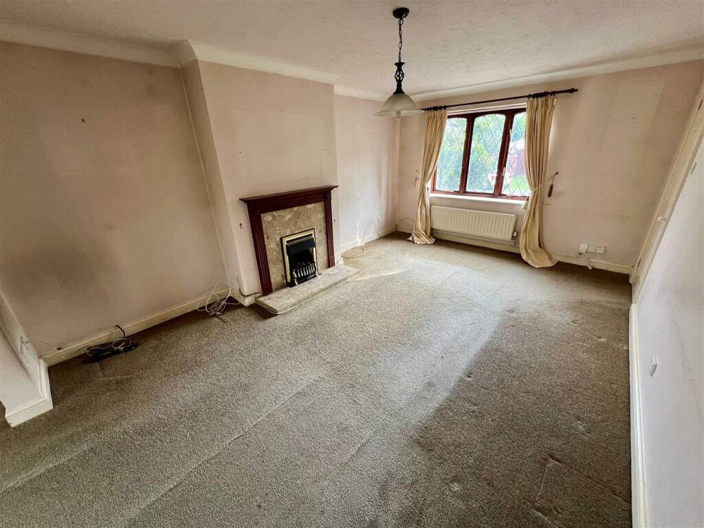 Additional image 4 of Burnaston Crescent, Monkspath, Solihull