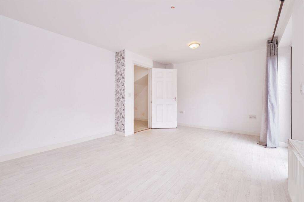 Additional image 4 of Victoriana Way, Birmingham