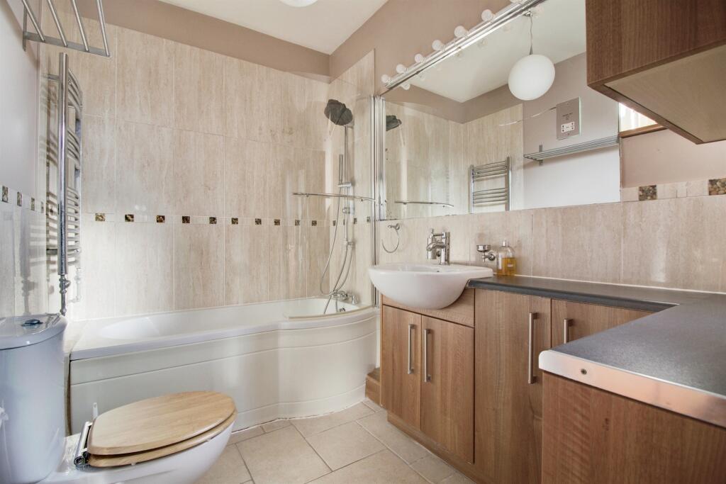 Additional image 15 of Station Road, Digswell, WELWYN