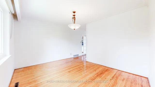 Additional image 14 of 24 Burleigh Heights Dr