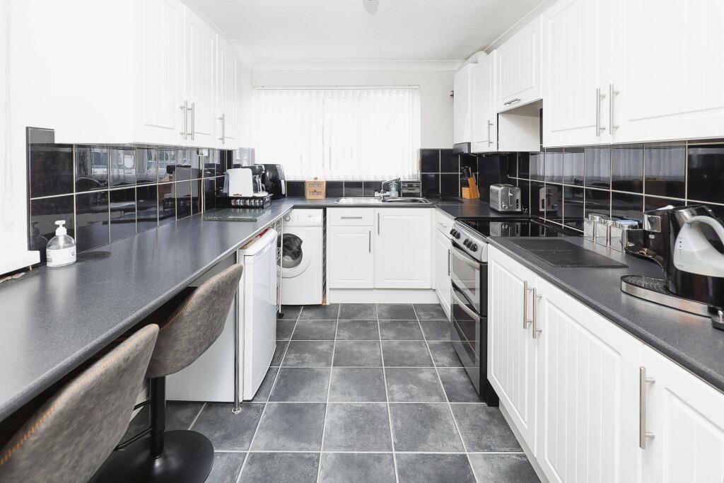 Additional image 6 of Eileen Gardens, Birmingham, West Midlands, B37