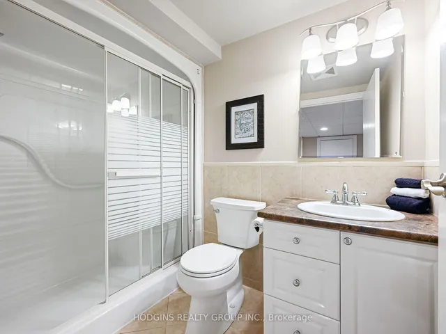 Additional image 37 of 1534 Hollywell Ave