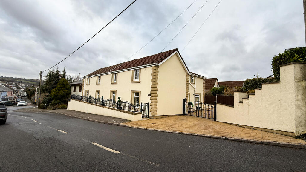 Additional image 2 of Orchard House, Pentwyn Road, Treharris, CF46 5BT