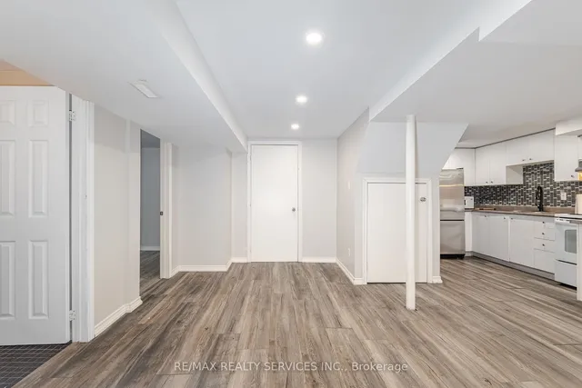 Additional image 29 of 42 Fairlight St