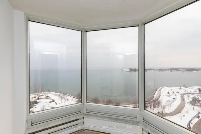 Additional image 26 of 1 Palace Pier Crt Unit 1103