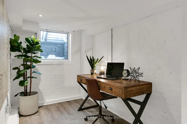 Additional image 35 of 10 Kingsmount Park Rd