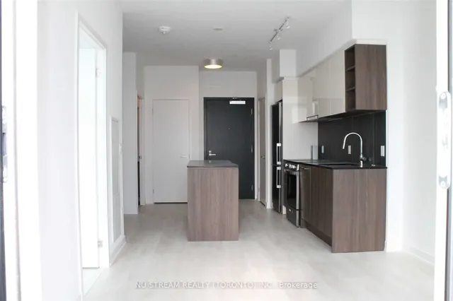 Additional image 16 of 31 Tippett Rd Unit 1612