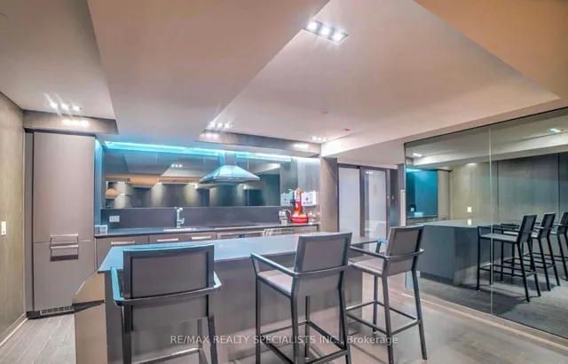 Additional image 23 of 15 Beverley St Unit 905