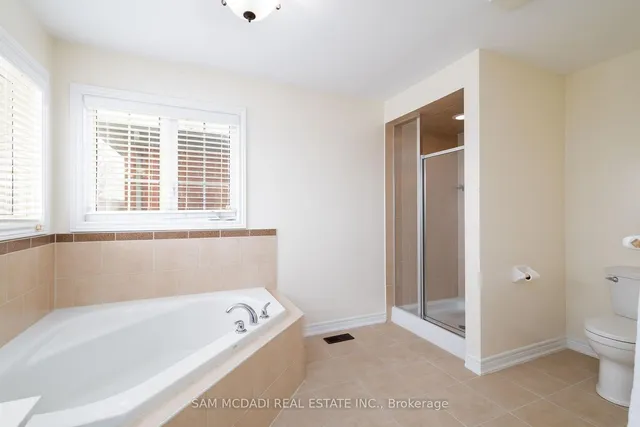 Additional image 24 of 296 Wrigglesworth Cres