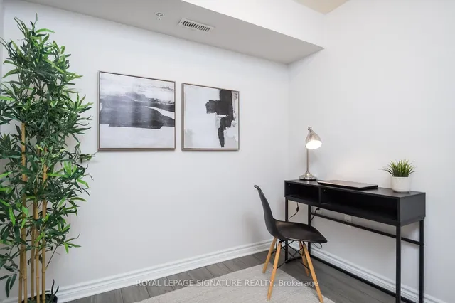 Additional image 24 of 1340 Main St Unit 208