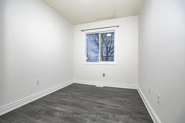 Additional image 32 of 2 Clay Brick Crt