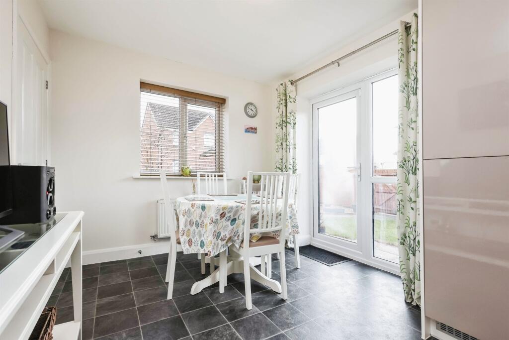 Additional image 5 of Poppy Avenue, OLDBURY