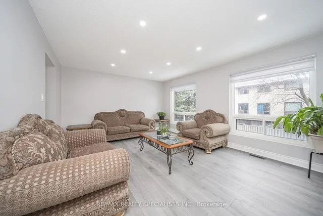 Additional image 15 of 24 Carleton Pl