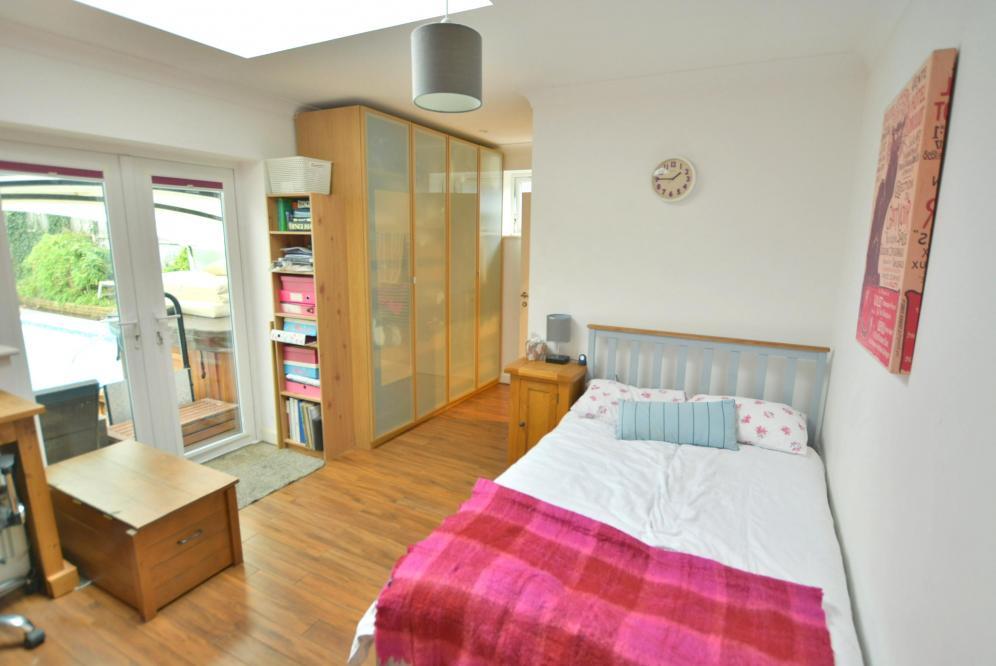 Additional image 8 of Newlands Way, Broadstone, BH18 9JH