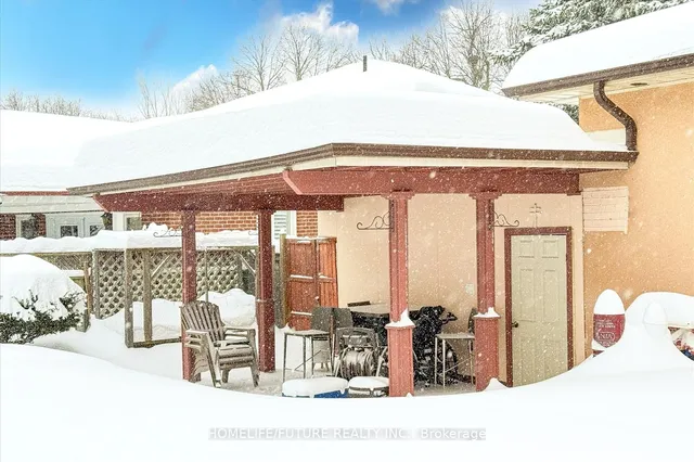 Additional image 33 of 53 Applefield Dr