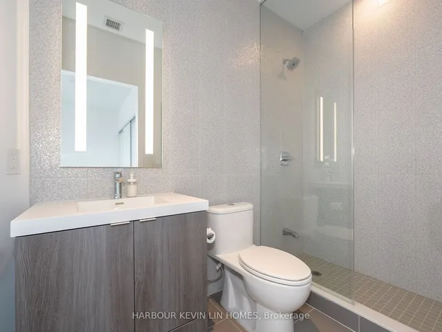 Additional image 31 of 575 Bloor St Unit 2703