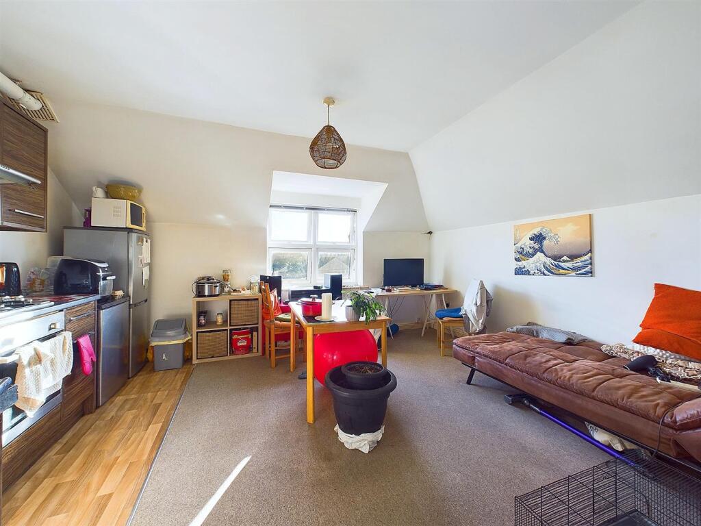 Additional image 7 of 1C Upper Station Road, Staple Hill, Bristol