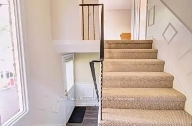 Additional image 14 of 122 Centre St