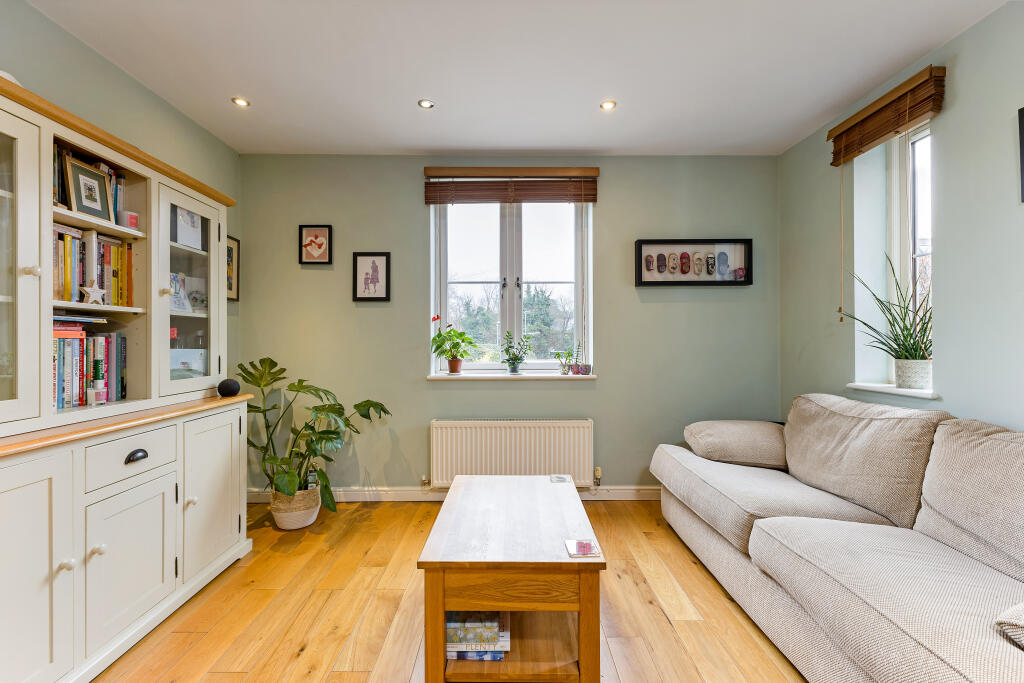 Additional image 4 of East Lane, Wheathampstead, AL4