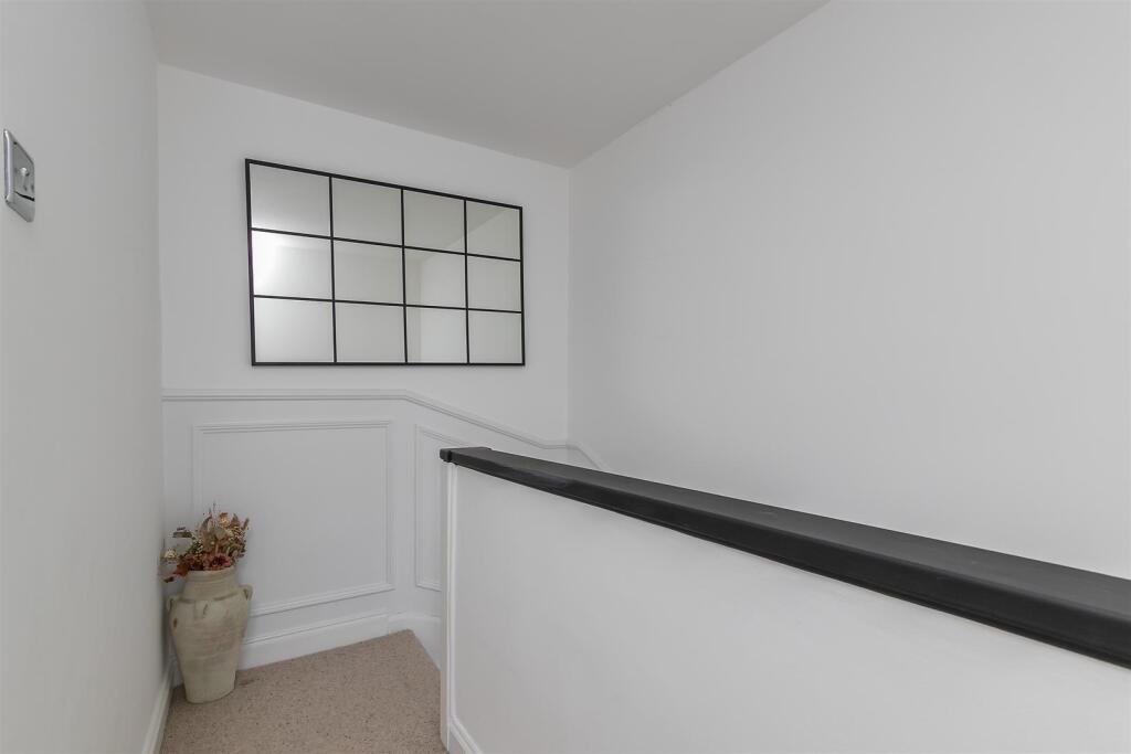 Additional image 16 of Timbercroft, Welwyn Garden City