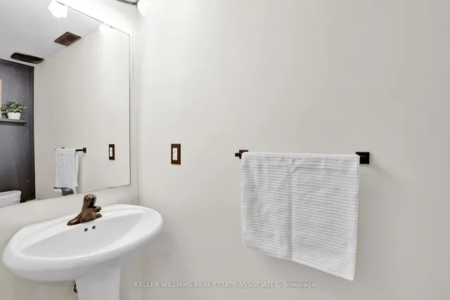 Additional image 5 of 620 Ferguson Dr Unit 104