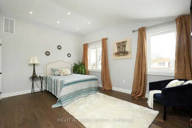 Additional image 21 of 35 Woodward Ave