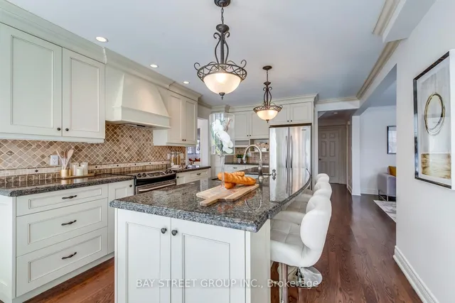 Additional image 19 of 1128 Lansdown Dr